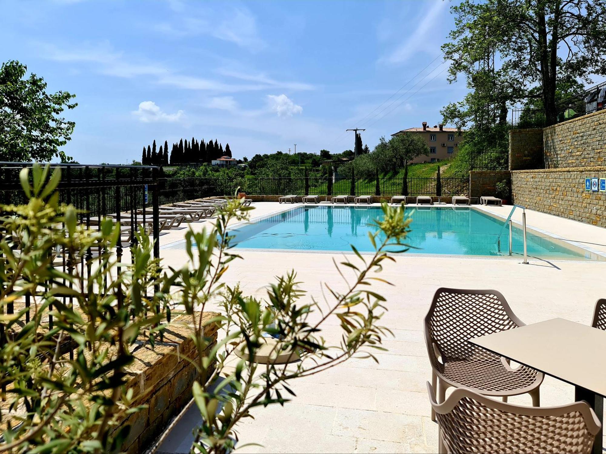 Hotel Stara Sola - Oleander Resort Korte Exteriér fotografie